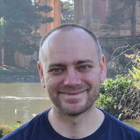 Profile picture for user Duncan MacRae
