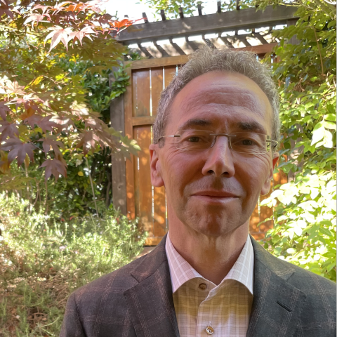 Profile picture for user Giovanni R. F. Ferrari